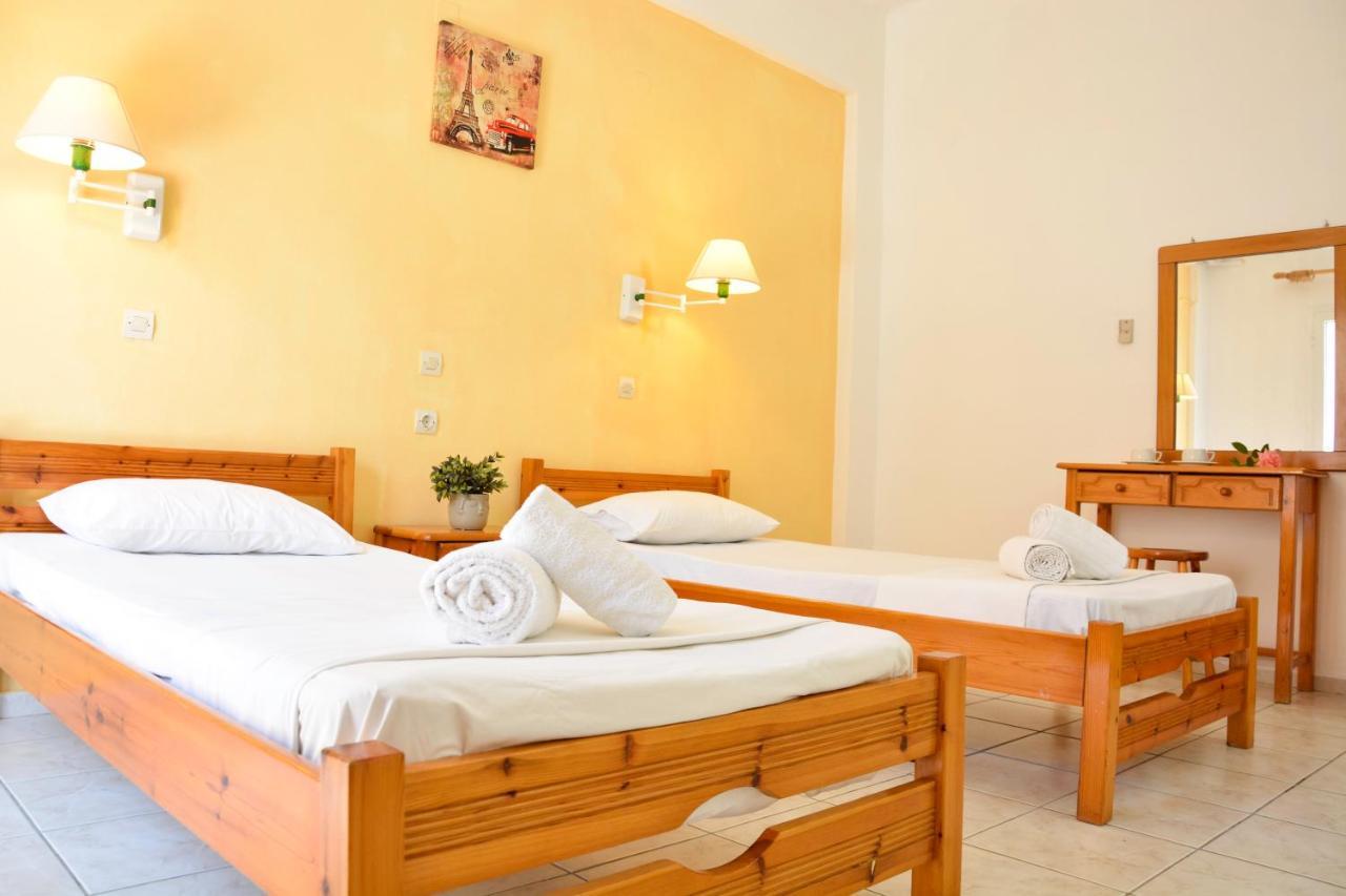 Loula Apartments กาวอส ภายนอก รูปภาพ